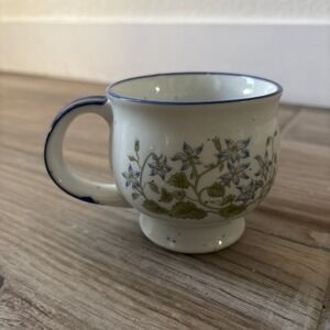 Takahashi Speckled Stoneware Pedestal Floral Coffee Mug Blue Wildflowers Japan